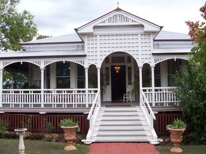 Wiss House Bed & Breakfast Kalbar Екстериор снимка